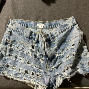 Good American 90s cut out shorts